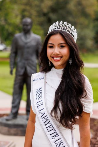 Bailey Nguyen headshot